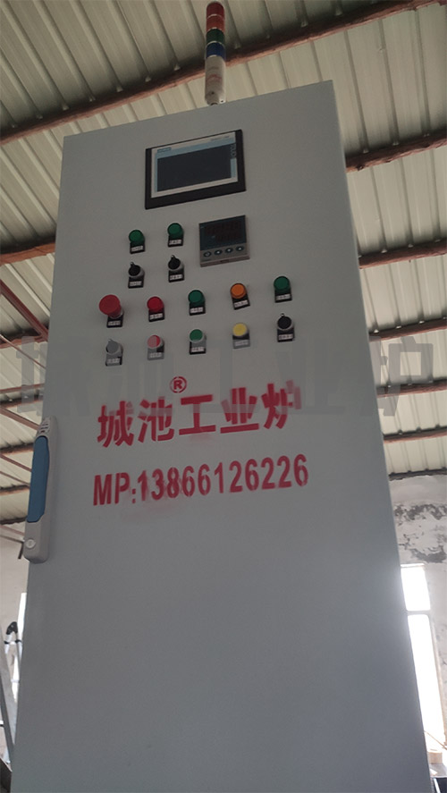 網(wǎng)帶式多功能全自動淬火槽電氣自動控制系統(tǒng)